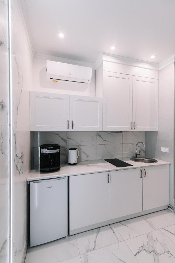 Royal Tower Vip Smart Apartments 3 كييف المظهر الخارجي الصورة