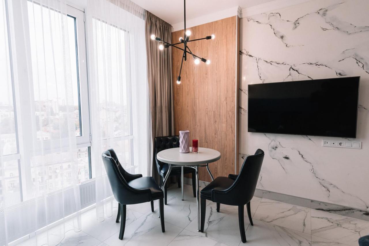 Royal Tower Vip Smart Apartments 3 كييف المظهر الخارجي الصورة