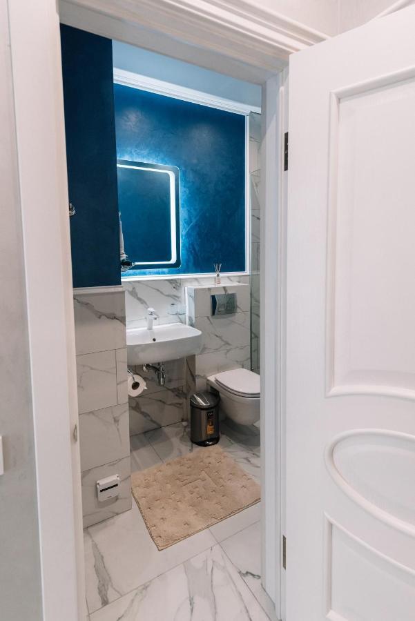Royal Tower Vip Smart Apartments 3 كييف المظهر الخارجي الصورة