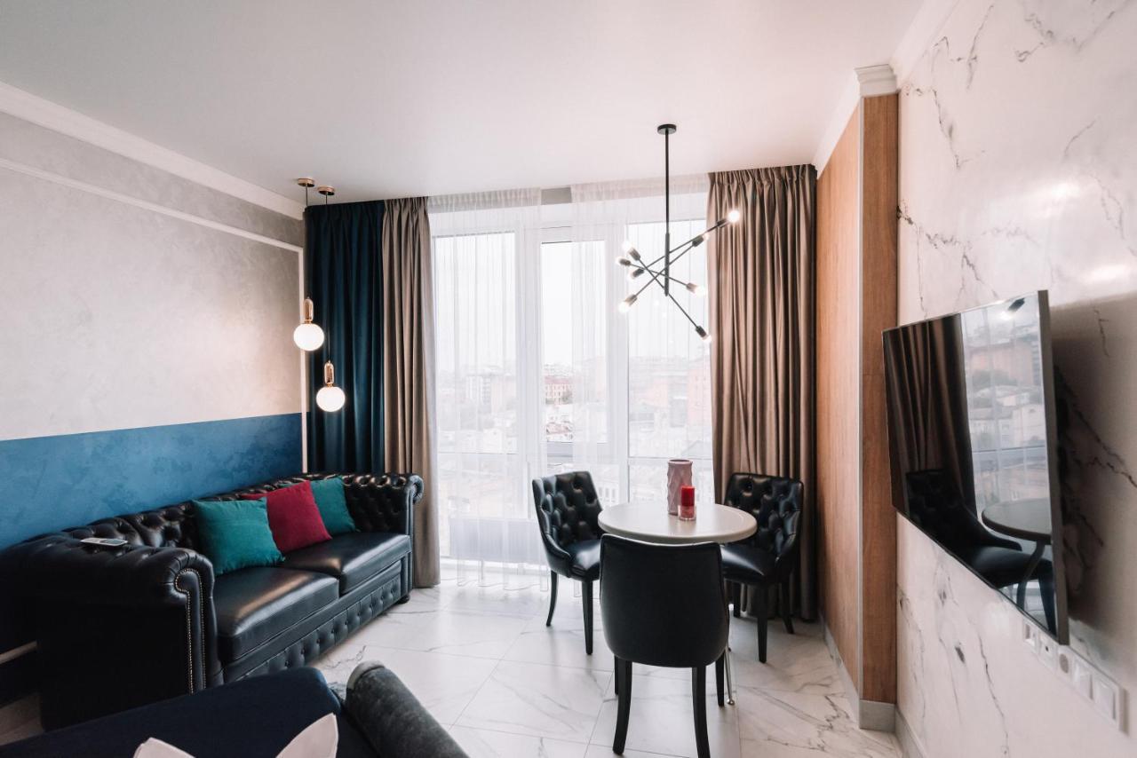 Royal Tower Vip Smart Apartments 3 كييف المظهر الخارجي الصورة