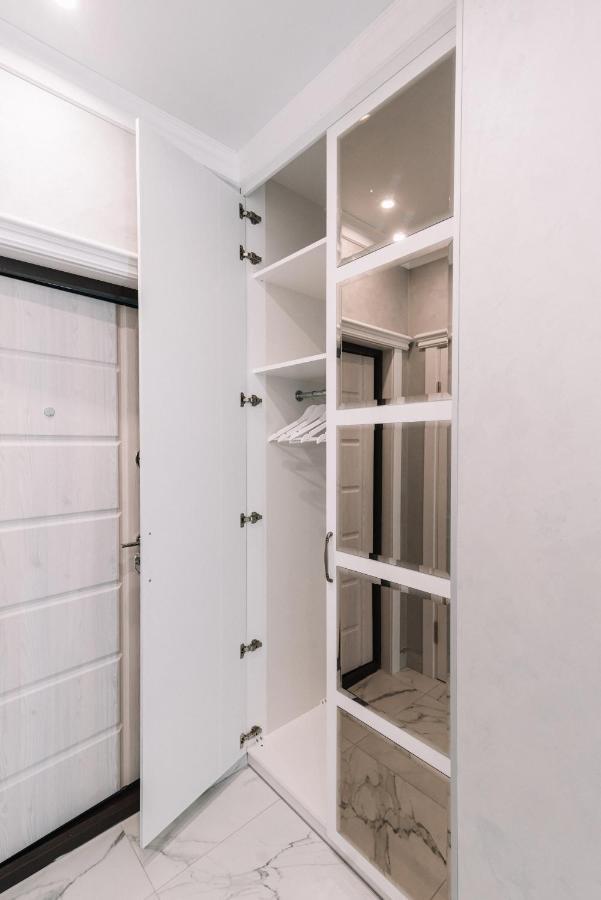 Royal Tower Vip Smart Apartments 3 كييف المظهر الخارجي الصورة